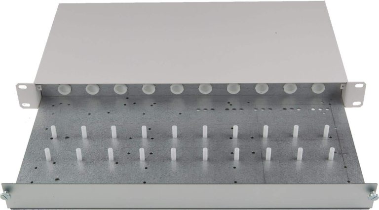 Kopplingsbox 19" Utdragb