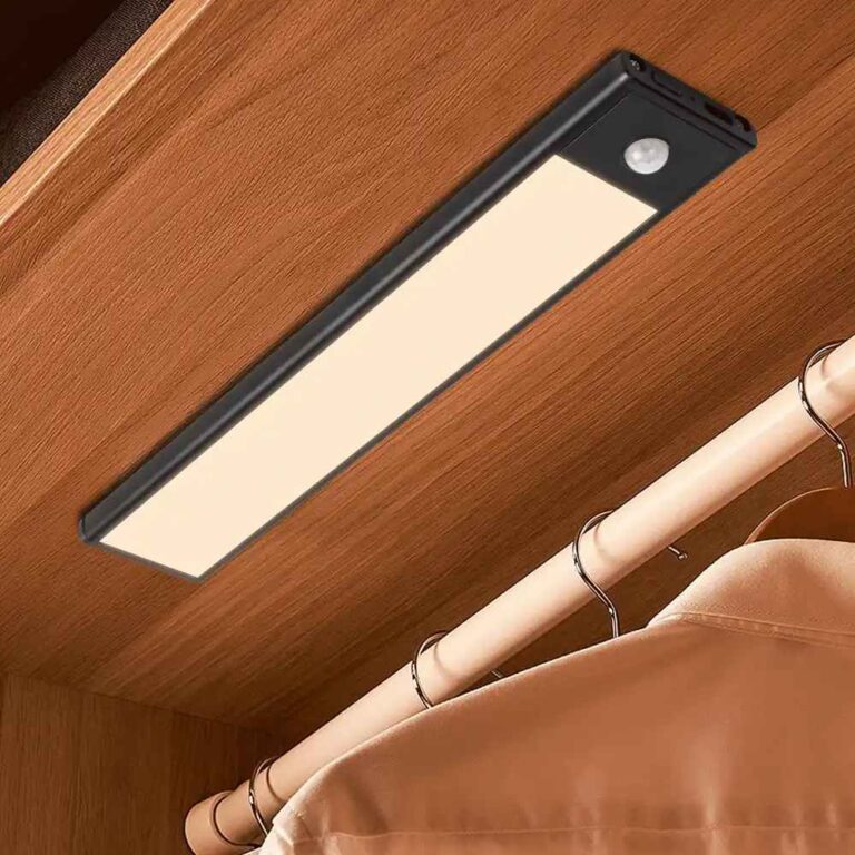 Listwa świetlna Lampa LED 20CM z czujnikiem ruchu - idealne oświetlenie szafy i szafki